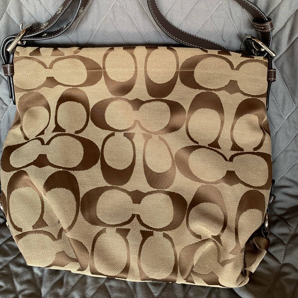 Coach Handbag - Tradition Logo brown